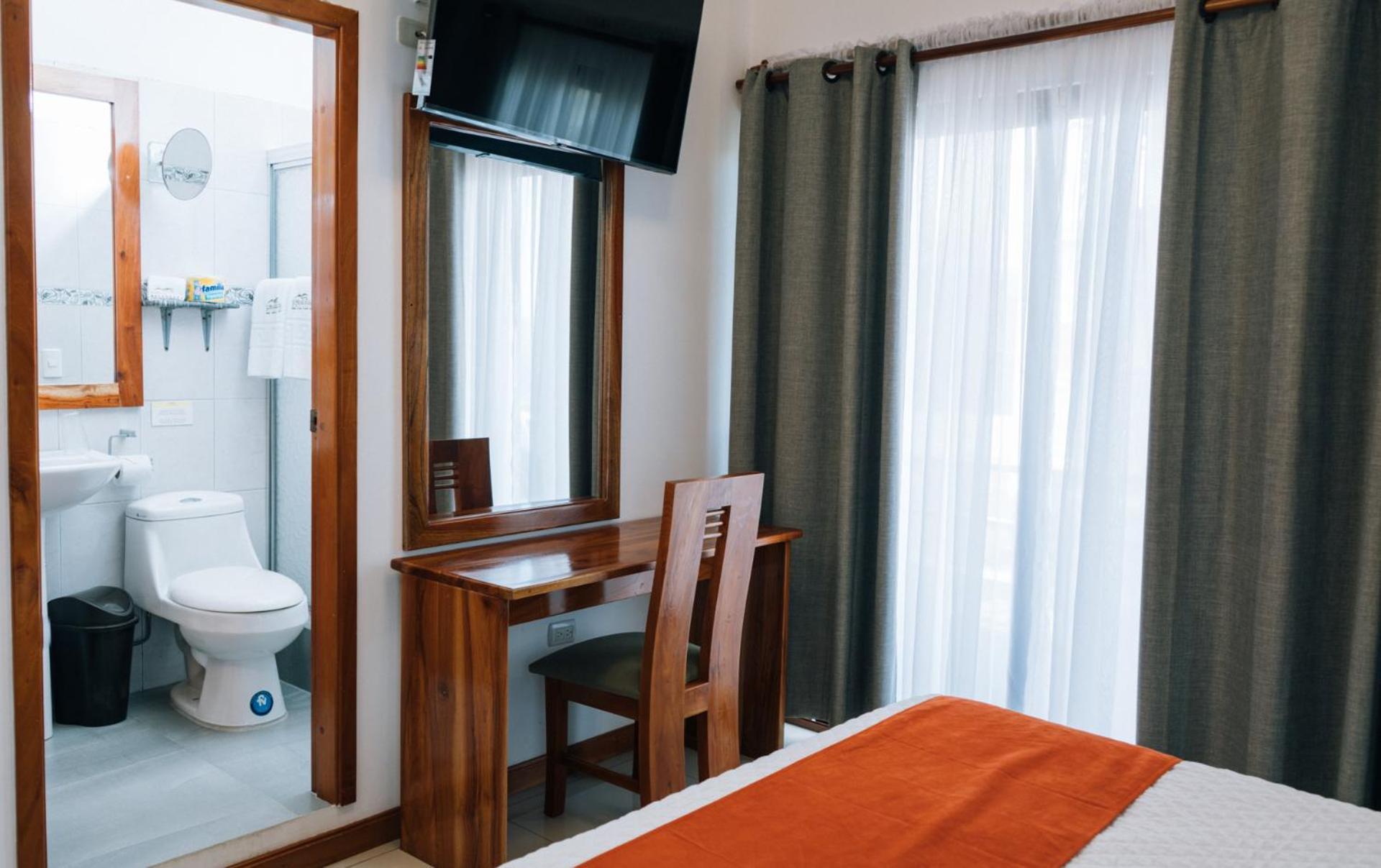 El Descanso Del Guia ปูแอร์โตอาโยรา ภายนอก รูปภาพ